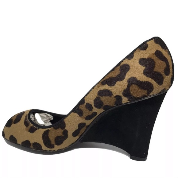 Stuart Weitzman Cheetah Wedge - Picture 4 of 10